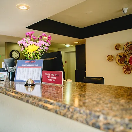Super 8 By Wyndham 2* Santa Fe