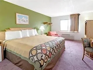 Super 8 By Wyndham 2*
