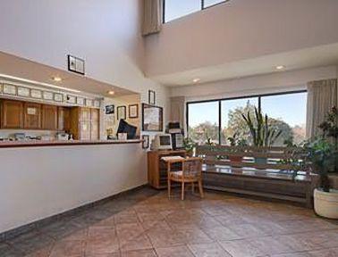 Hotel Super 8 By Wyndham 2*