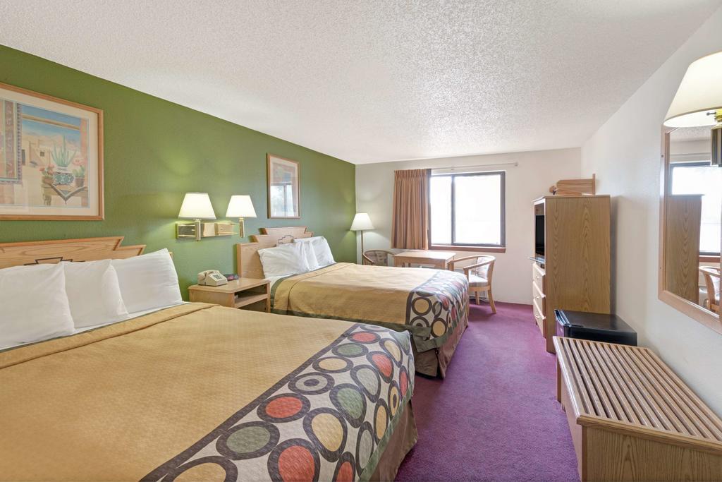 Hotel Super 8 By Wyndham