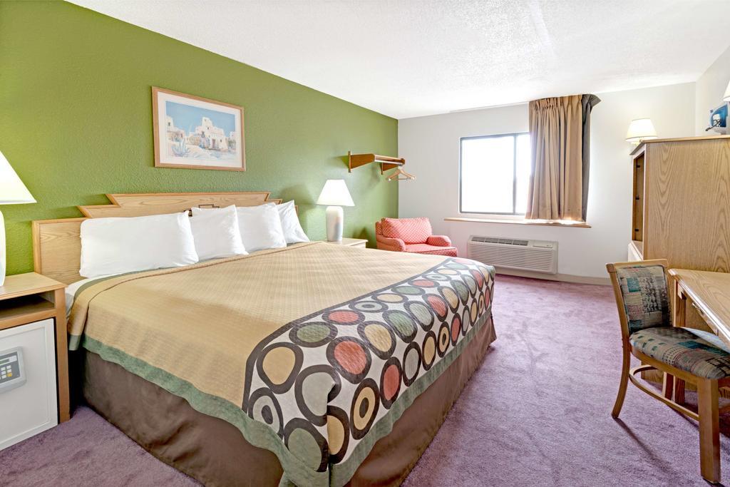 Hotel Super 8 By Wyndham