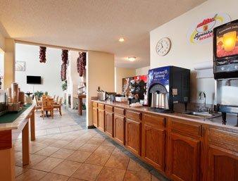 Super 8 By Wyndham Hotel