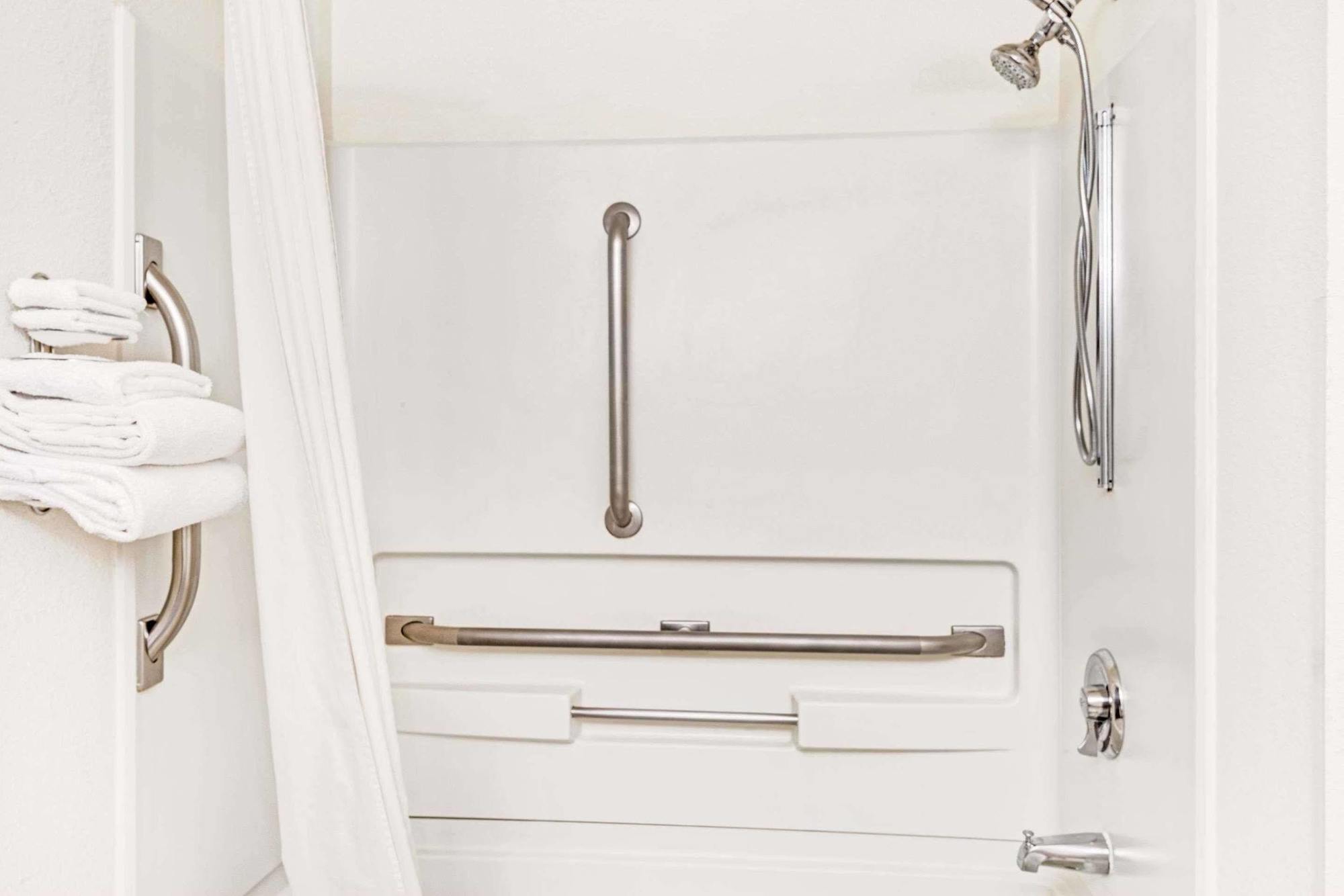 Super 8 By Wyndham Santa Fe